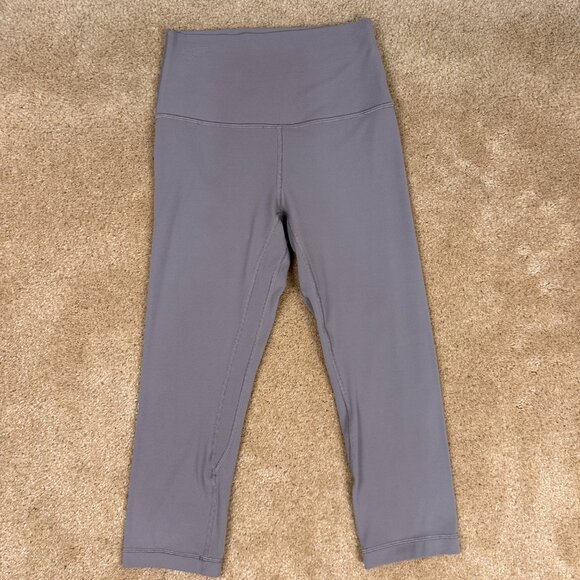 Lululemon Women's Yoga Pants Leggings Running Workout Fuchsia Purple Size 4 - Picture 3 of 6